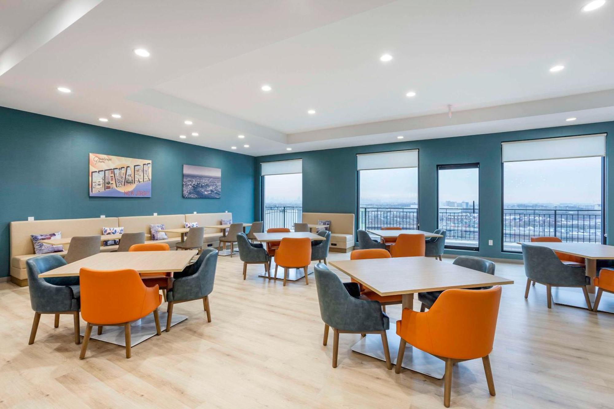 Comfort & Liberty International Airport Hotel Newark